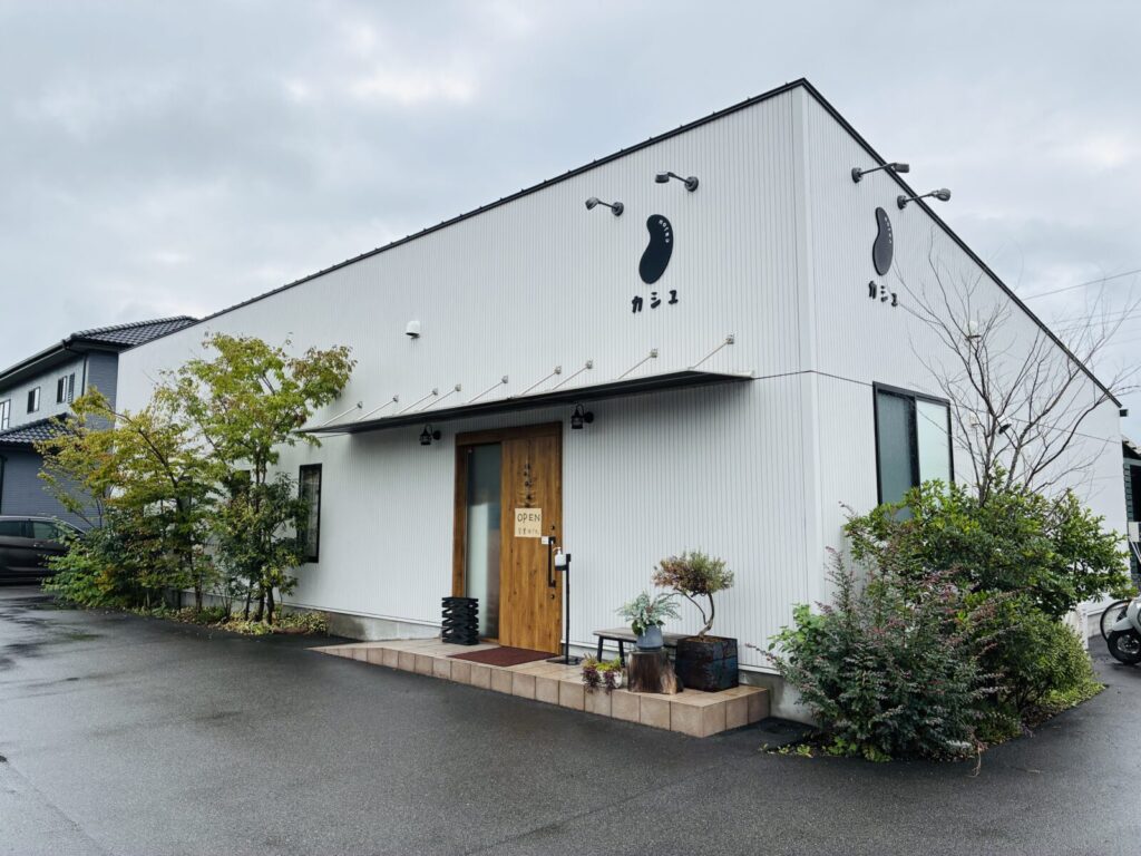 カシュ 外観(松山市)